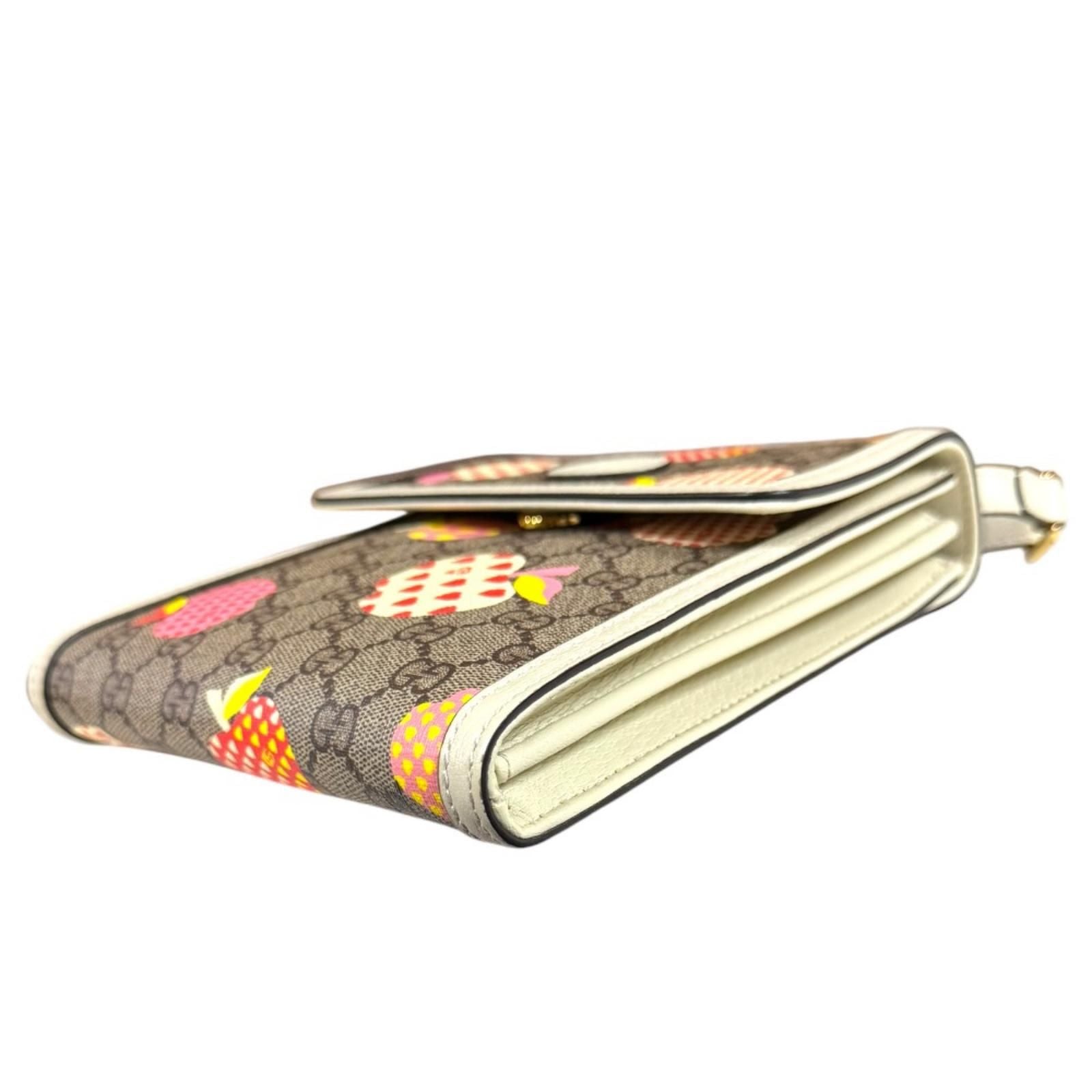 Gucci les Pomme Collection GG Supreme Shoulder Bag Canvas White — view 5