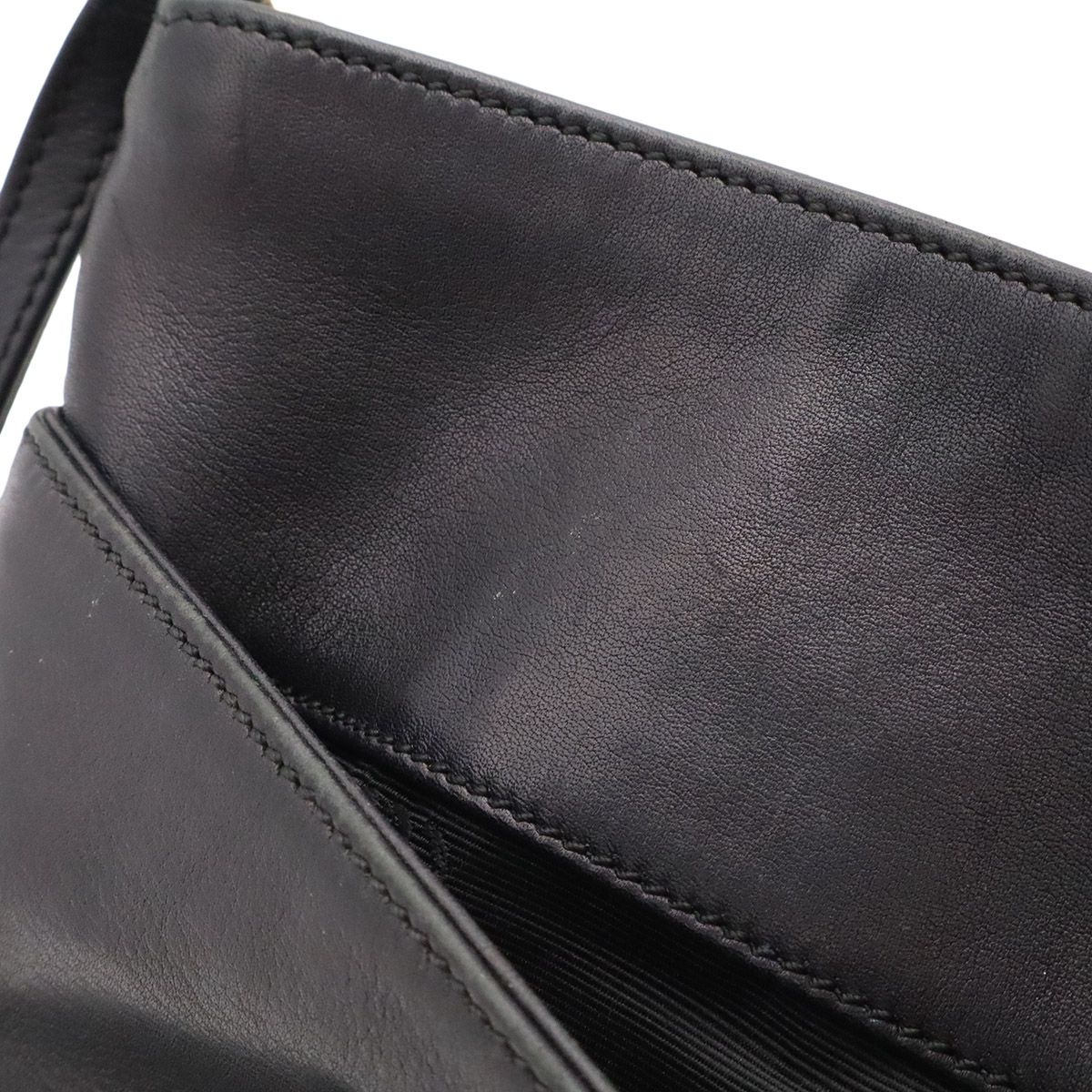 Loewe Anagram Pochette Shoulder Bag Pouch Crossbody Leather Black — view 7