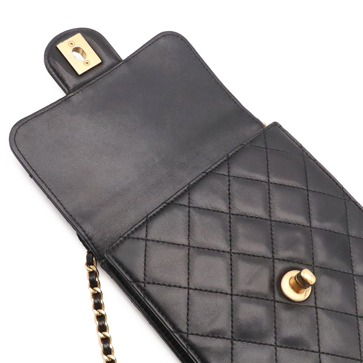 Chanel Quilted CC Logo Chain Shoulder Bag Pochette Lambskin Leather Black Gold — view 7