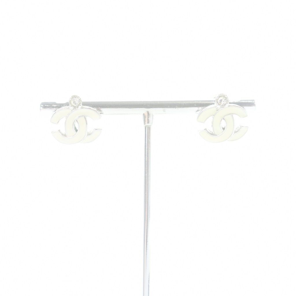 Chanel Earrings CC Logo Rhinestone White Silver Color 05c — view 4