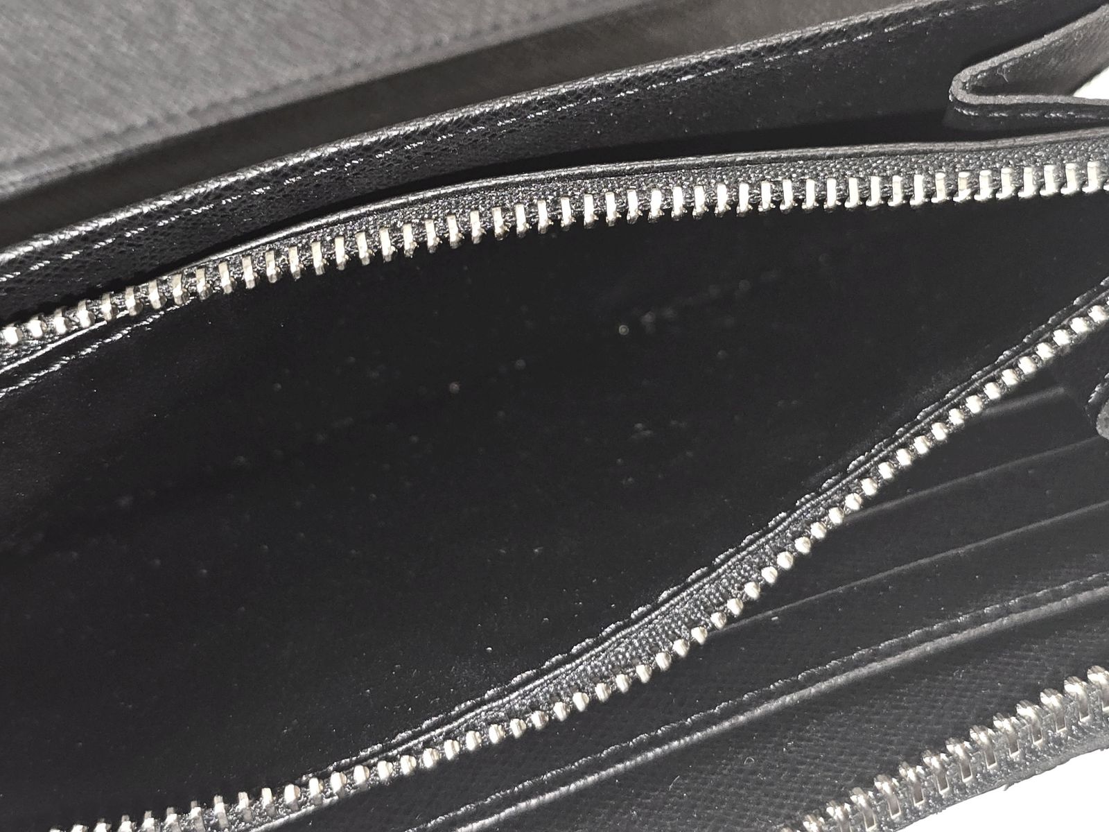 Louis Vuitton Zip Around Damier Graphite Zippy Organizer Wallet — view 7