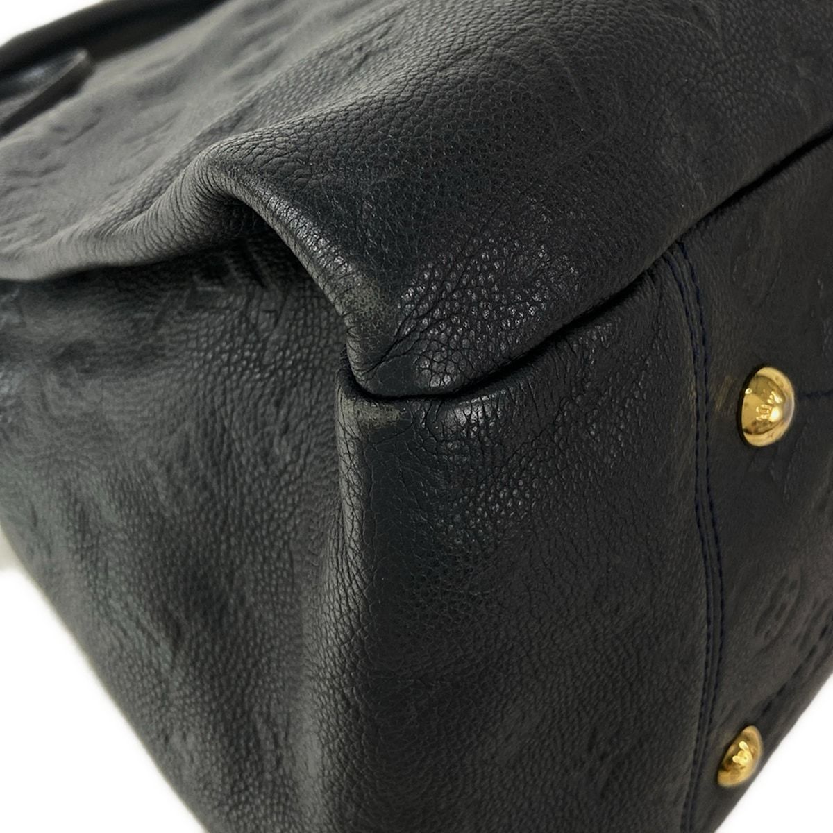 Louis Vuitton Handbag Monogram Empreinte Artsy MM Infini Leather — view 7