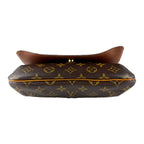 Louis Vuitton Shoulder Bag Musette Tango Short — view 4
