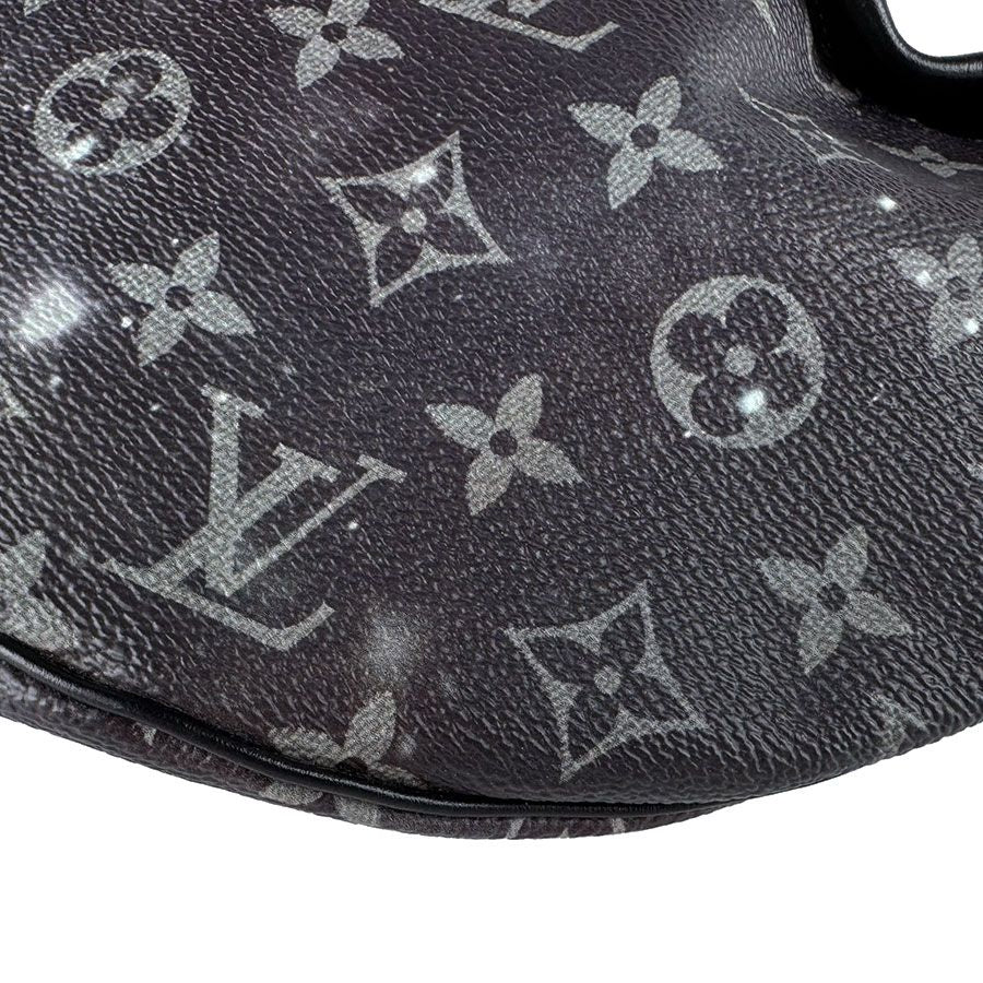 Louis Vuitton Belt Bag Monogram Galaxy Discovery — view 8