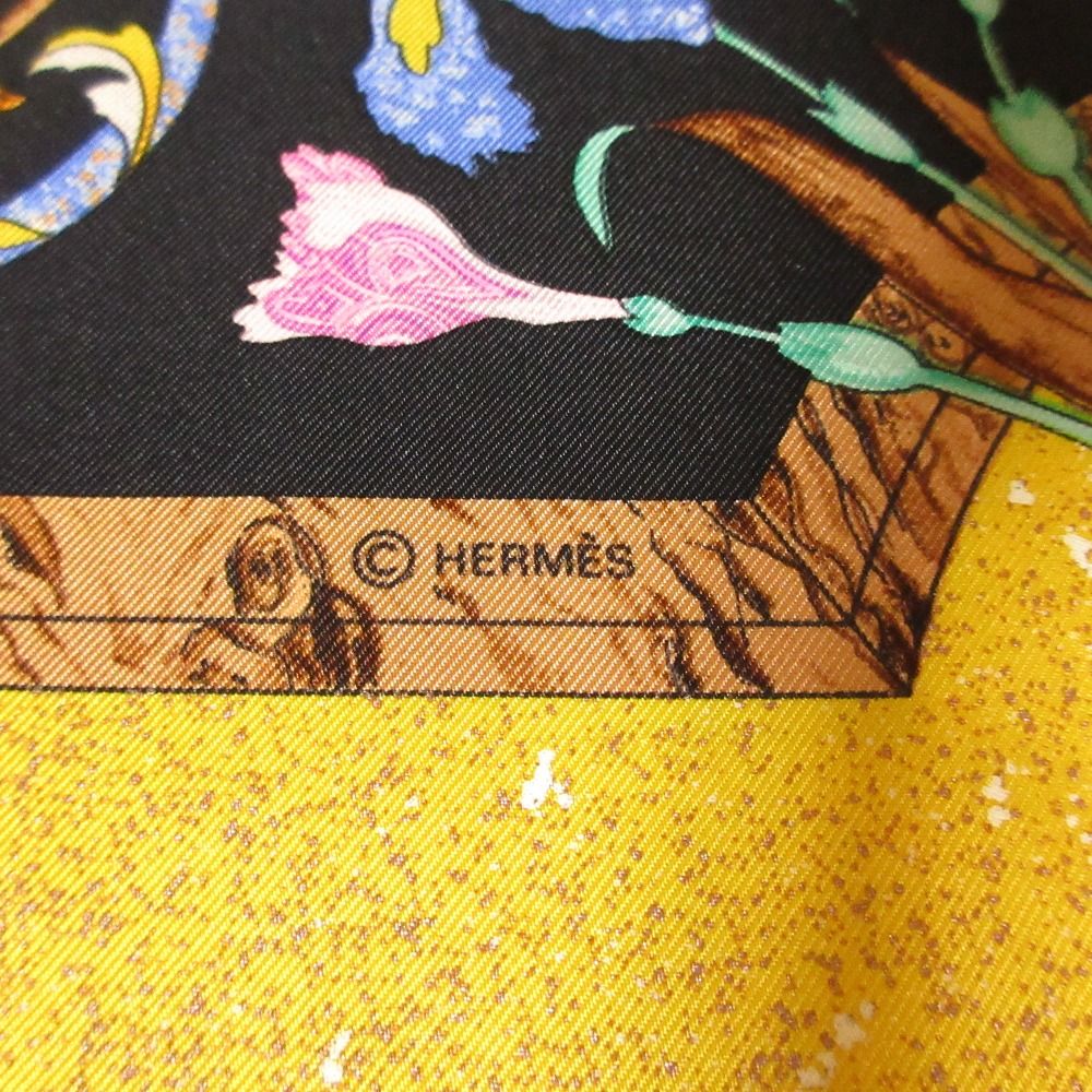 Hermes Pi Erres D'ori Ent Et D'occi Dent Carre 90 Silk Scarf Black — view 7