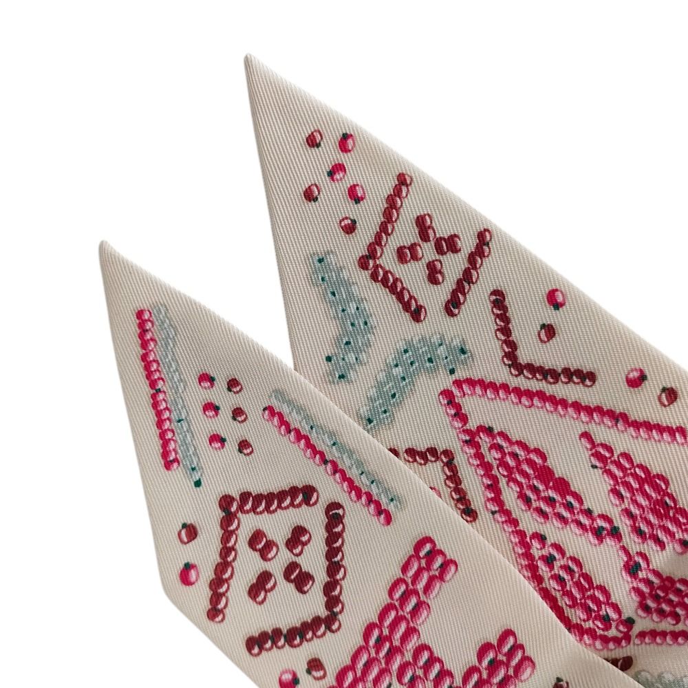 Hermes Silk 100% Kelly en Perles Twilly Scarf Ivory — view 5