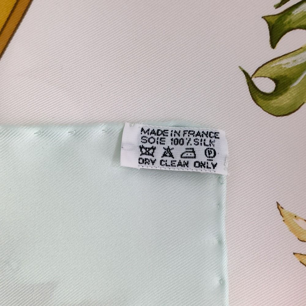 Hermes Regi NA Carre 90 Silk 100% Floral Large Bandana Scarf Light Blue — view 7