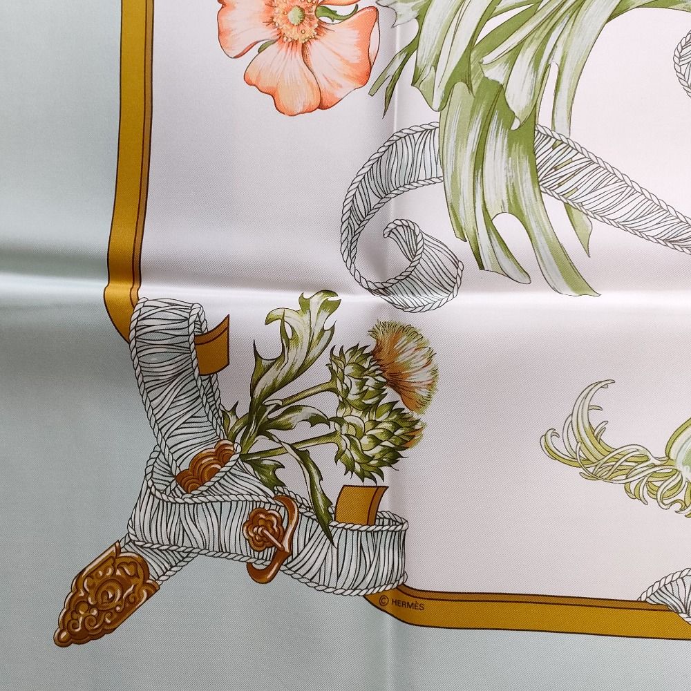 Hermes Regi NA Carre 90 Silk 100% Floral Large Bandana Scarf Light Blue — view 4