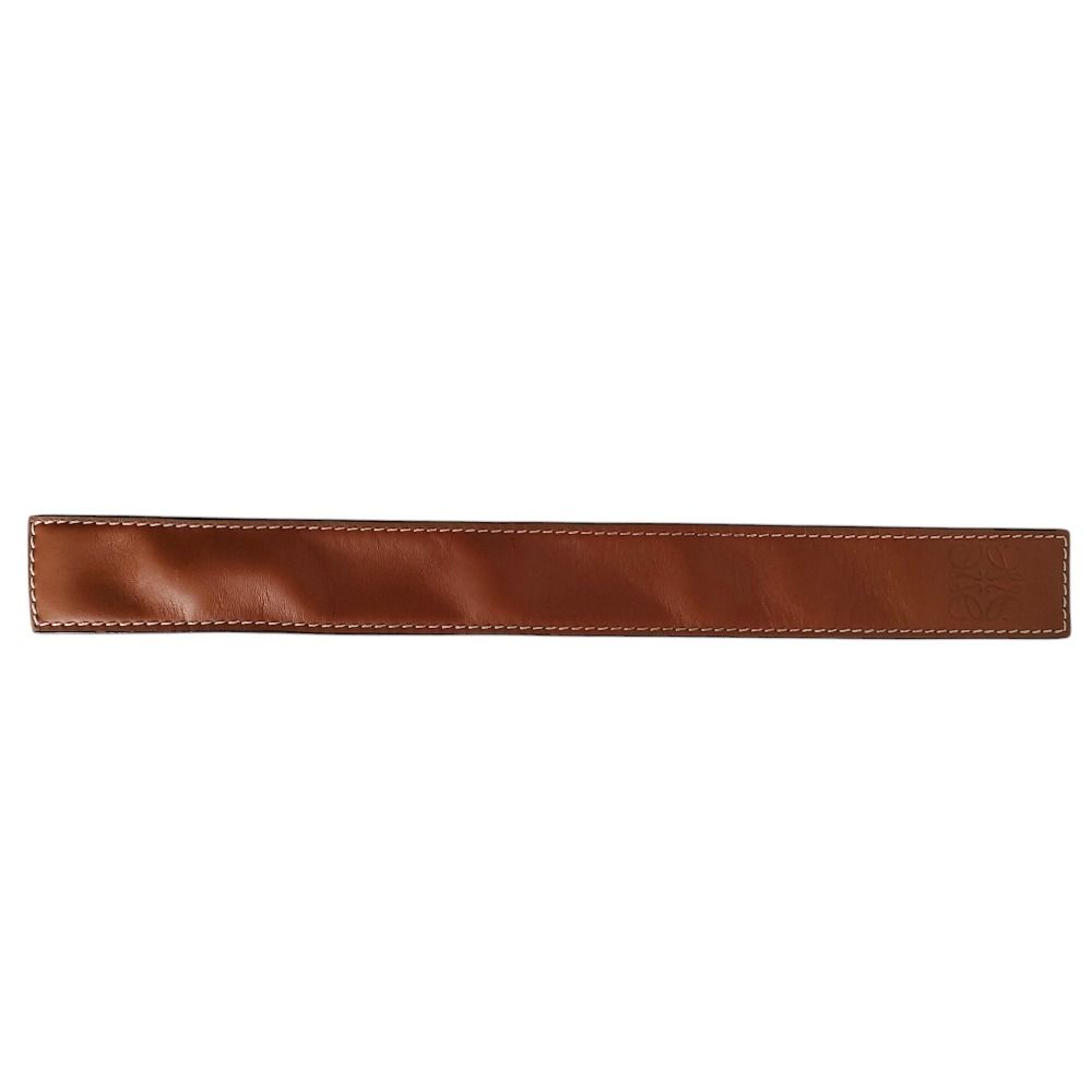 Loewe Anagram Embossed Logo Small Slap Bracelet Small Leather Bangle Brown — view 4