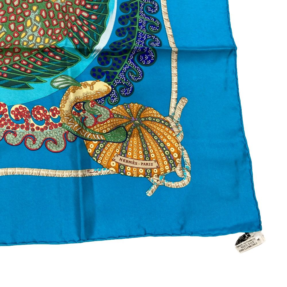Hermes Carre 90 Grands Fonds Silk Scarf Light Blue — view 4