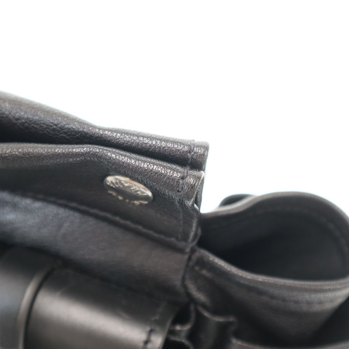Prada Route Large Leather Tote Bag Black — view 8