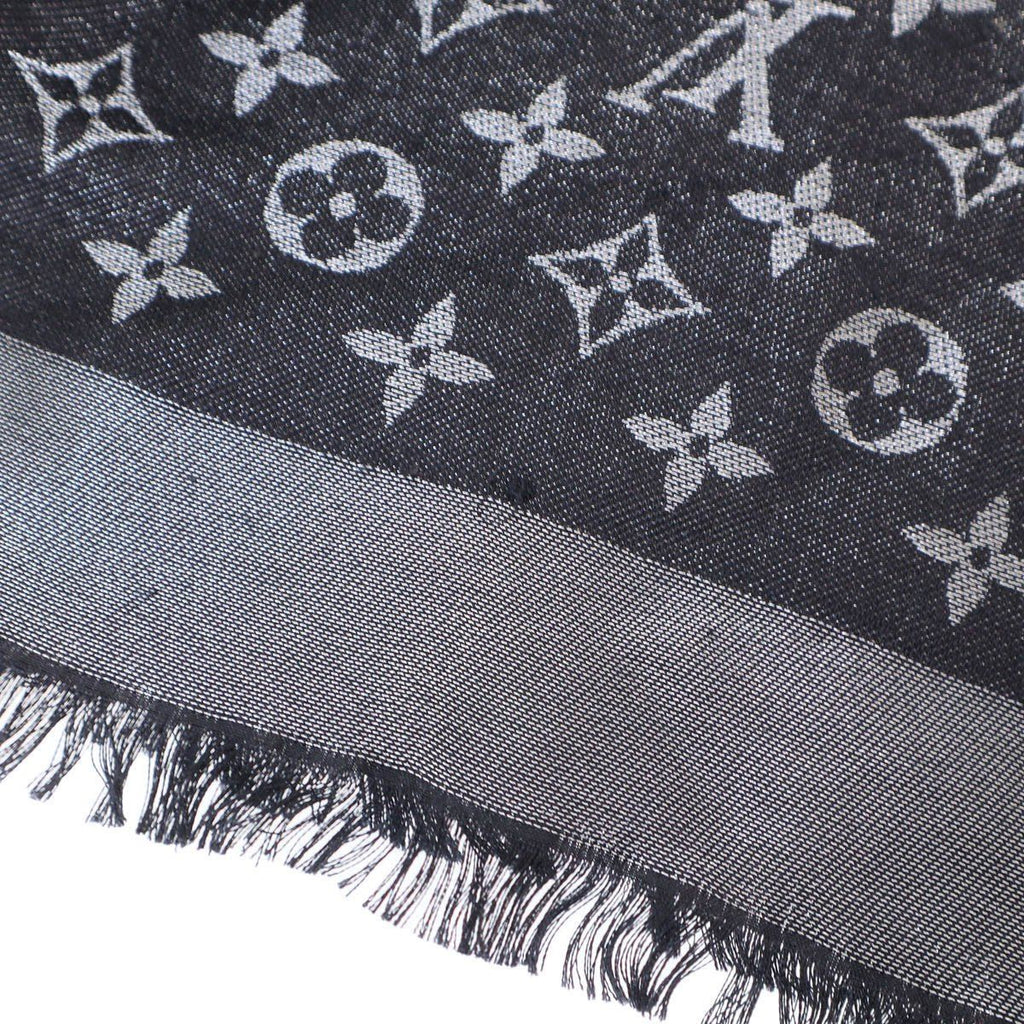 Louis Vuitton Shawl Monogram Shine Navy Silver Scarf — view 7