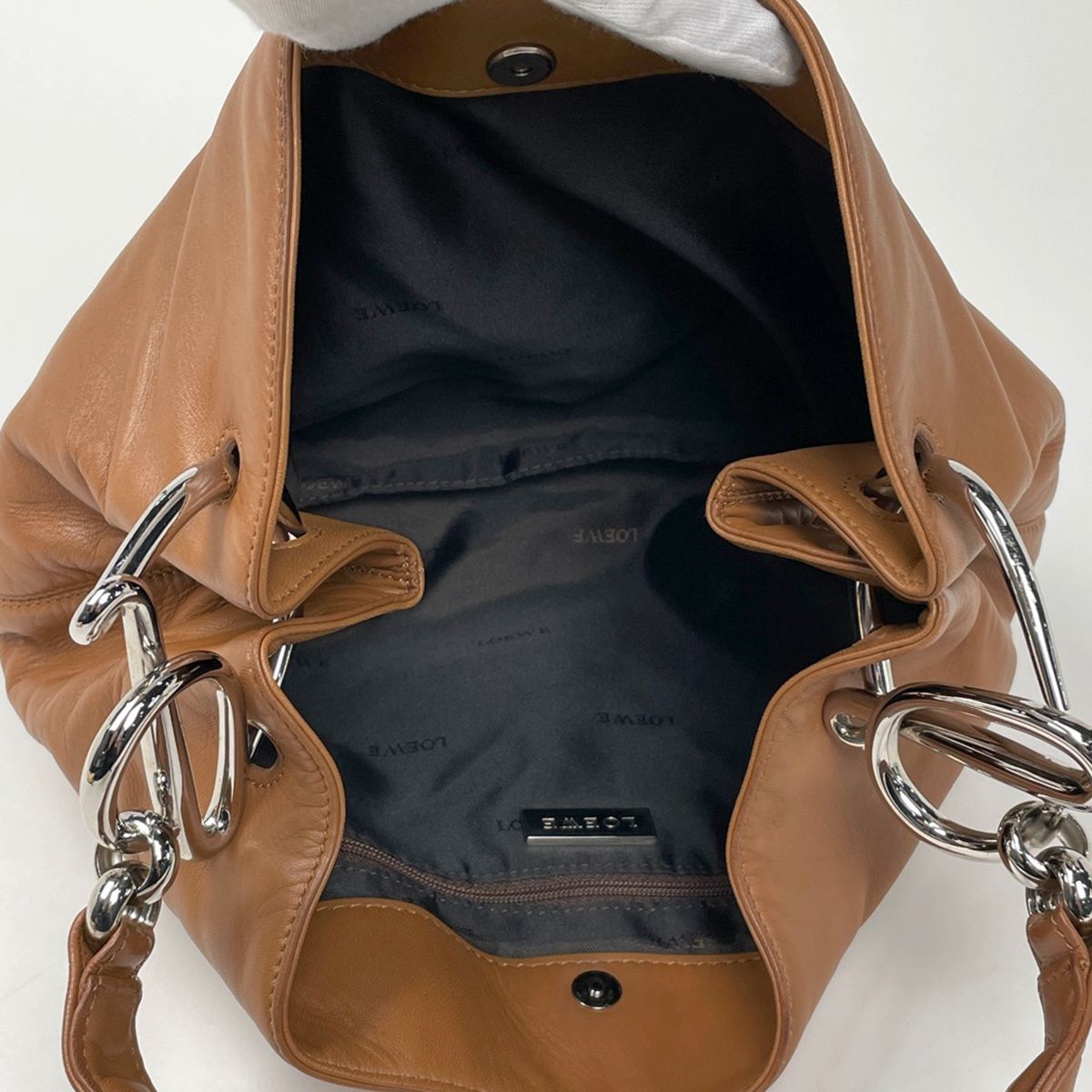 Loewe Shoulder Bag Hobo Leather Brown — view 8