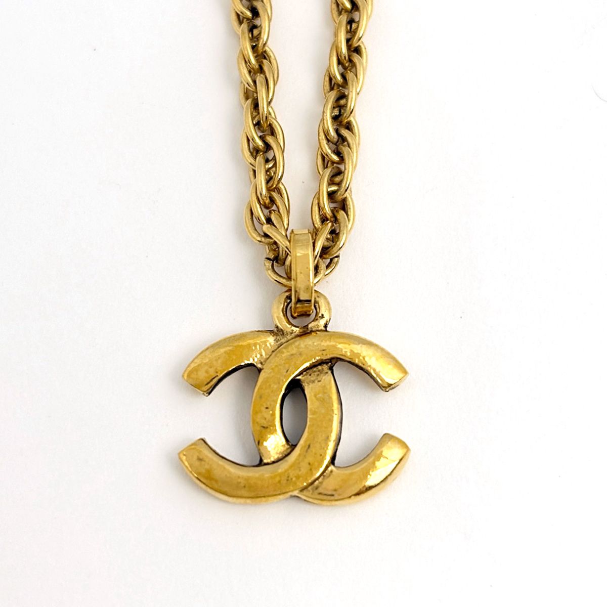 Chanel Necklace CC Logo Gold Plated — view 2