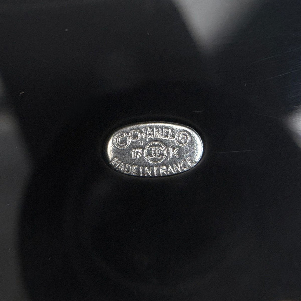 Chanel Brooch CC Logo Shooting Star Plastic Black Blue — view 4
