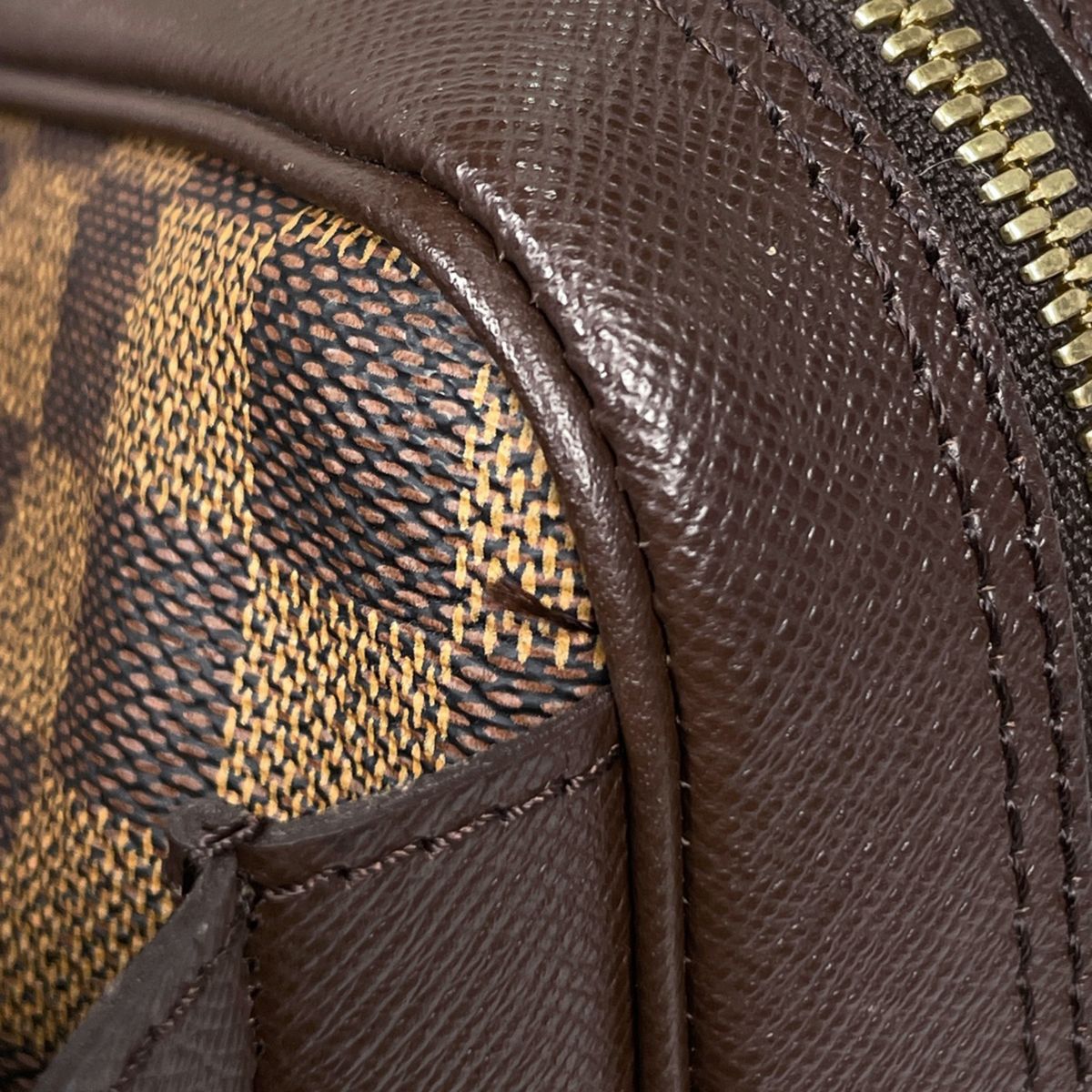 Louis Vuitton Triana Handbag Damier Brown — view 4