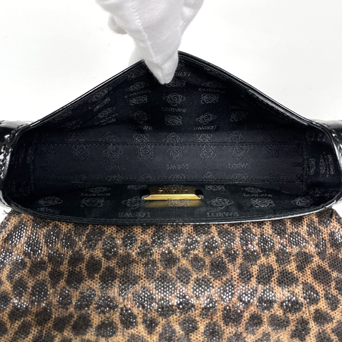Loewe Handbag Velazquez Patent Leather Black — view 8