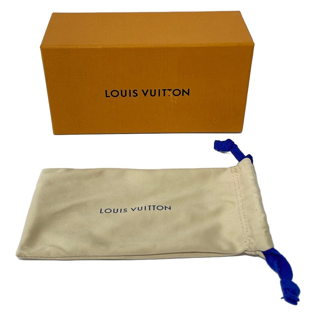 Louis Vuitton Sunglasses in the Mood for Love Black Eyewear — view 6