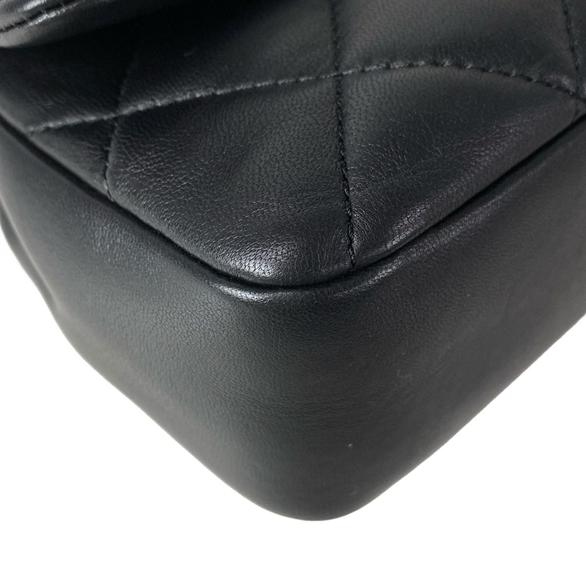 Chanel Shoulder Bag Mini Quilted Black Lambskin — view 6
