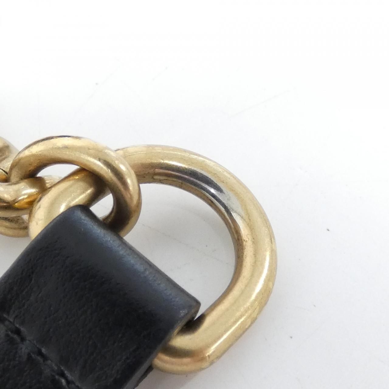 Gucci GG Marmont Shoulder Bag — view 6
