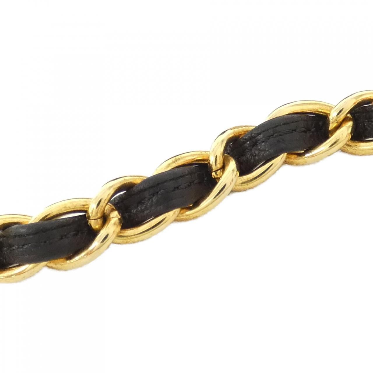 Chanel Vintage Shoulder Bag — view 8