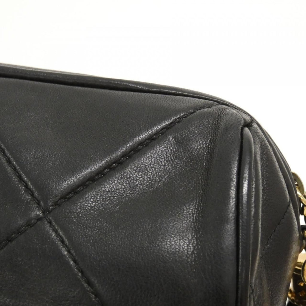 Chanel Vintage Shoulder Bag — view 5
