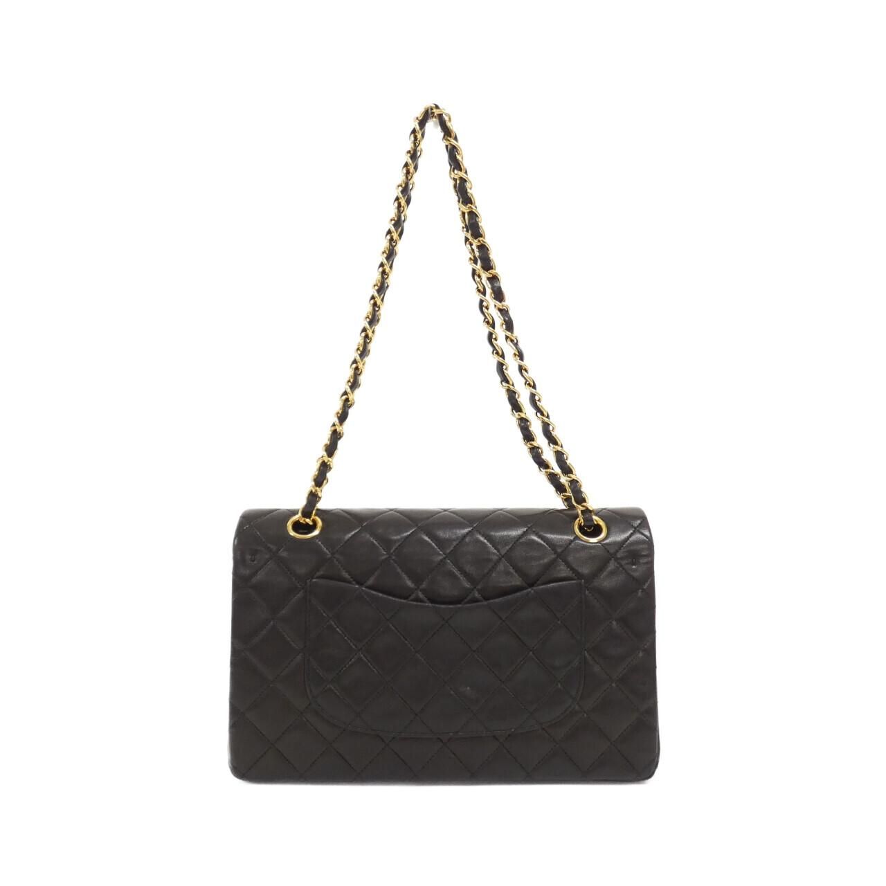 Chanel Vintage Shoulder Bag — view 2