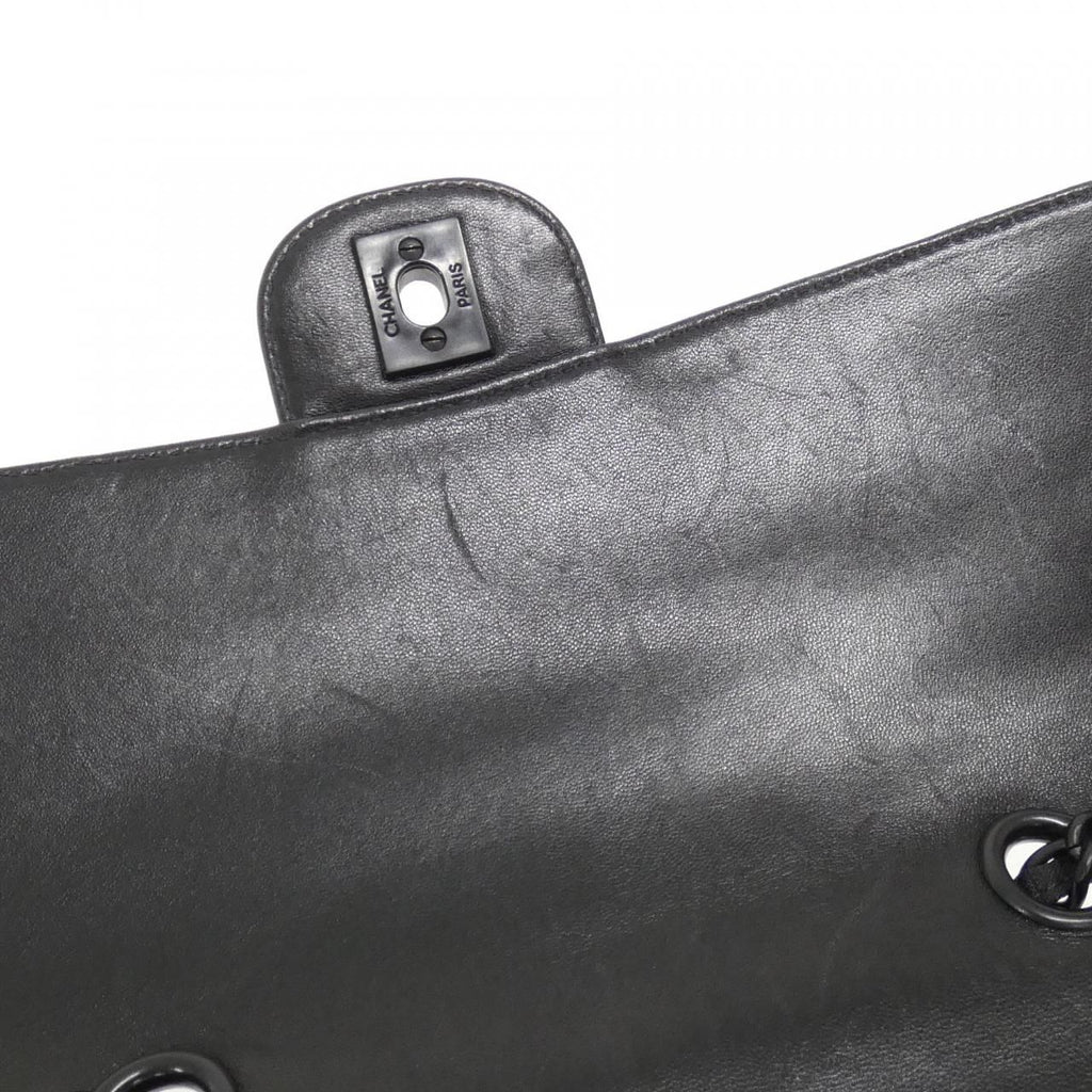 Chanel Vintage Travel Line Shoulder Bag — view 8