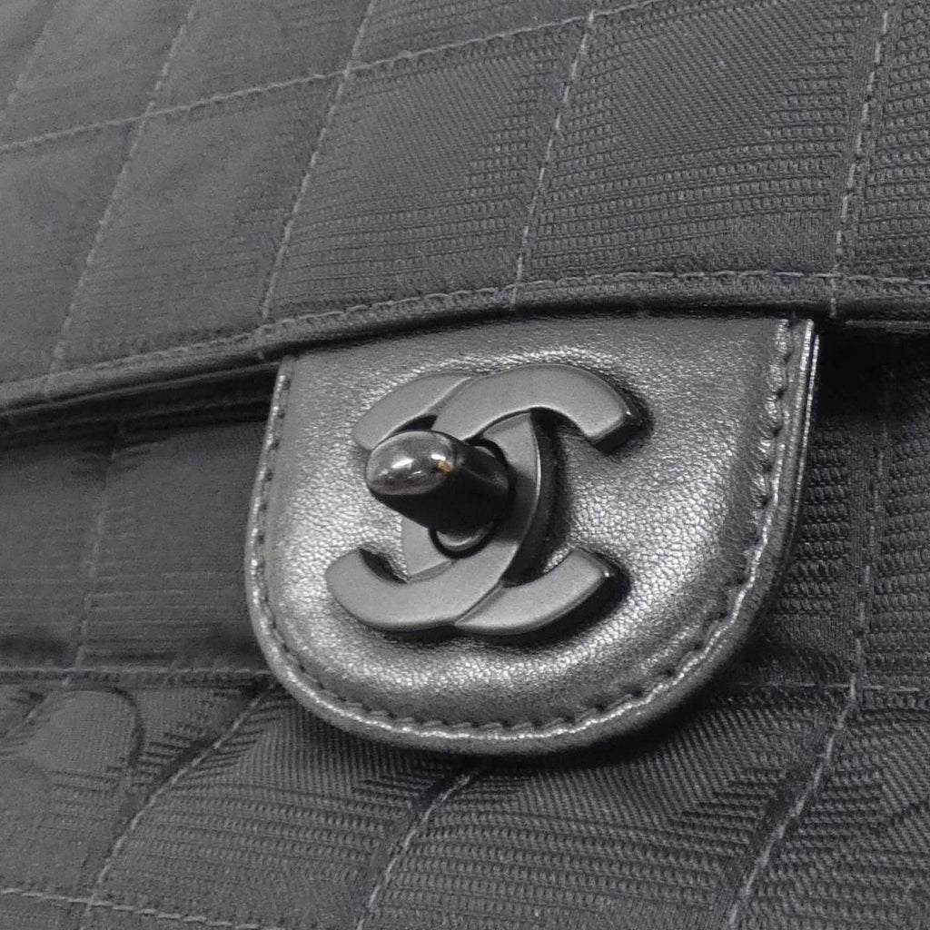 Chanel Vintage Travel Line Shoulder Bag — view 4