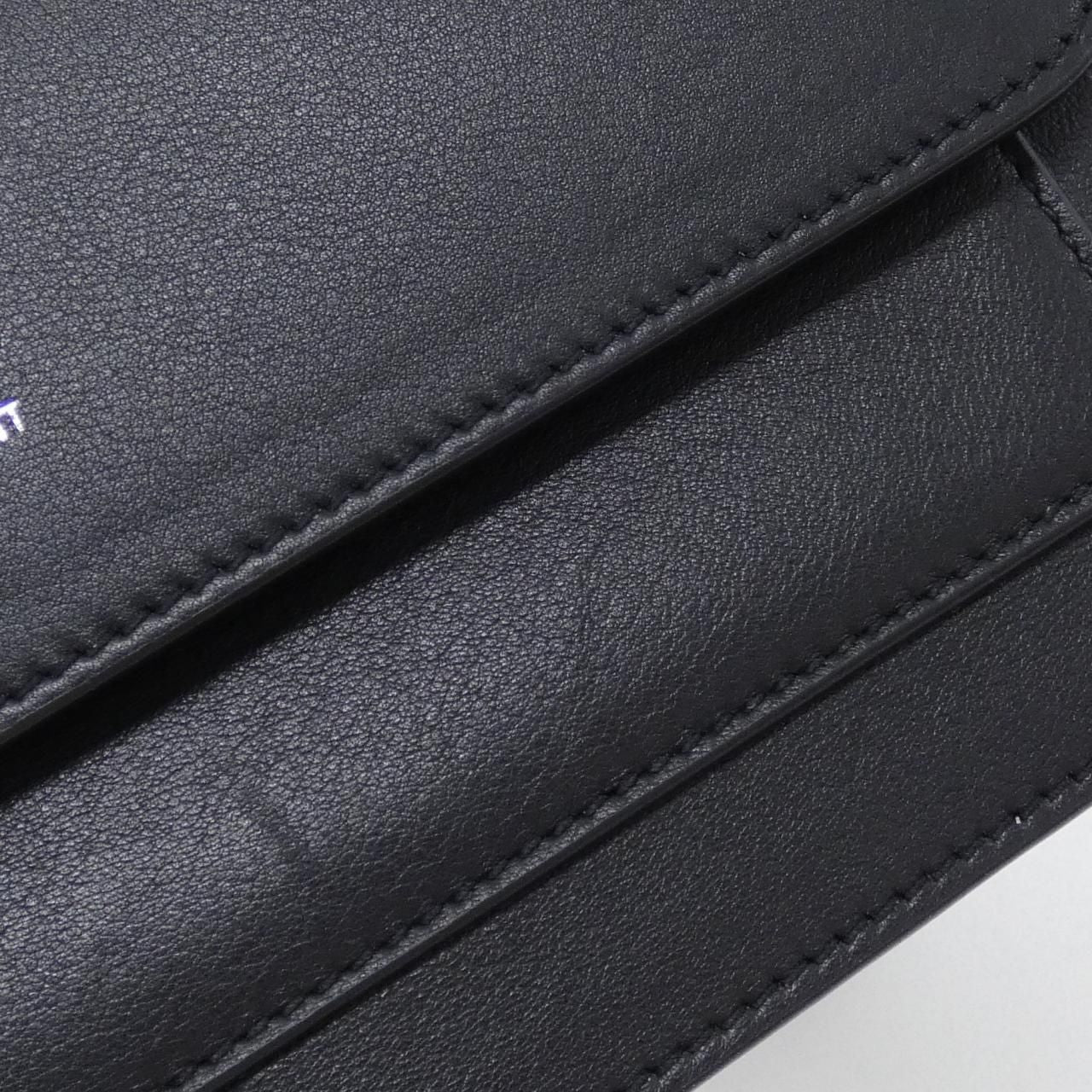 Saint Laurent Aaemz Shoulder Bag — view 4