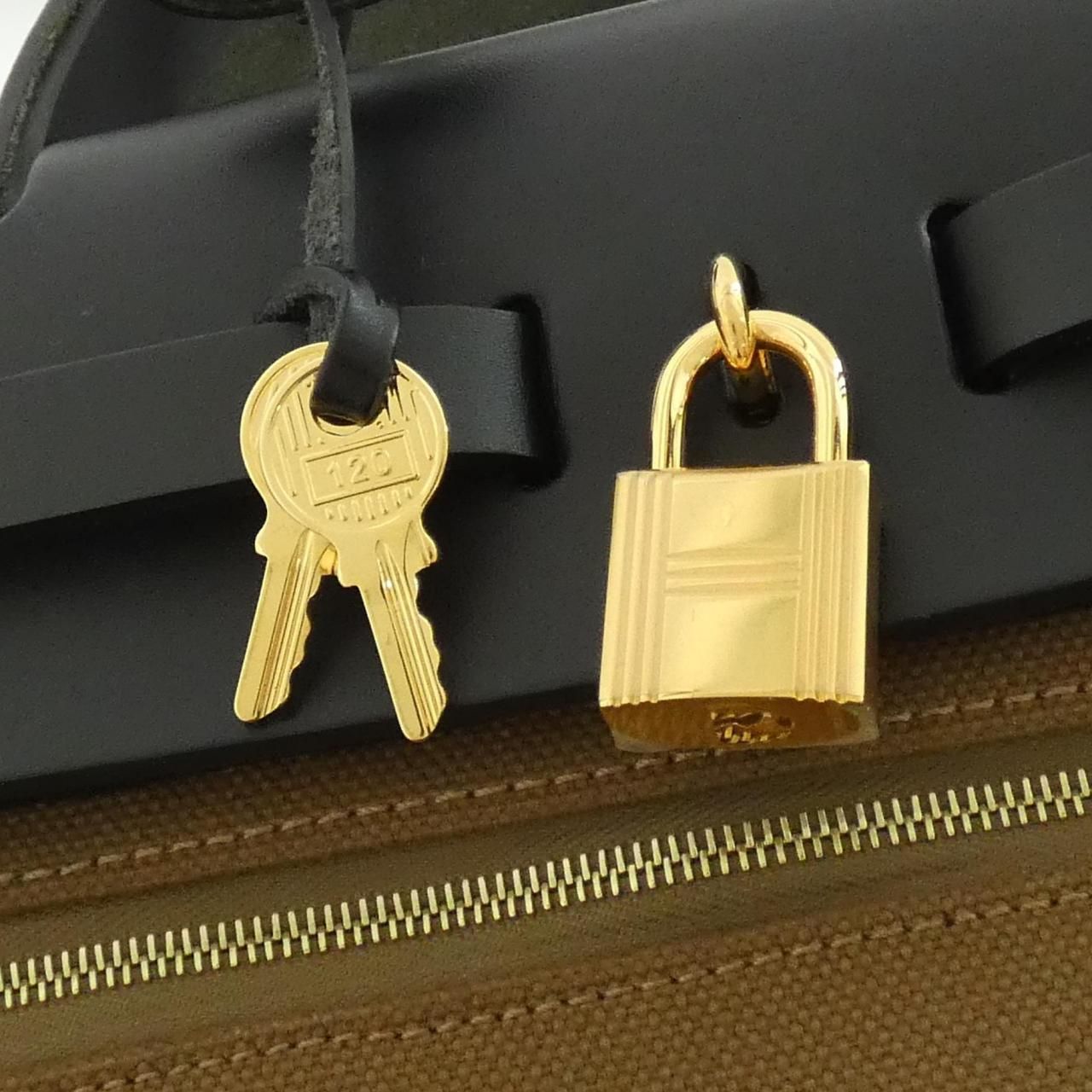 Hermes Her Zip Bag — view 4