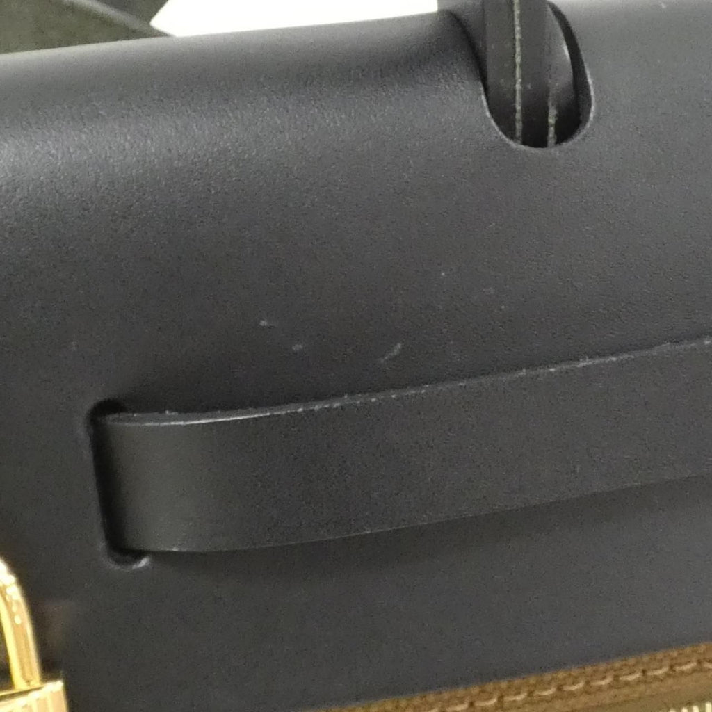 Hermes Her Zip Bag — view 5