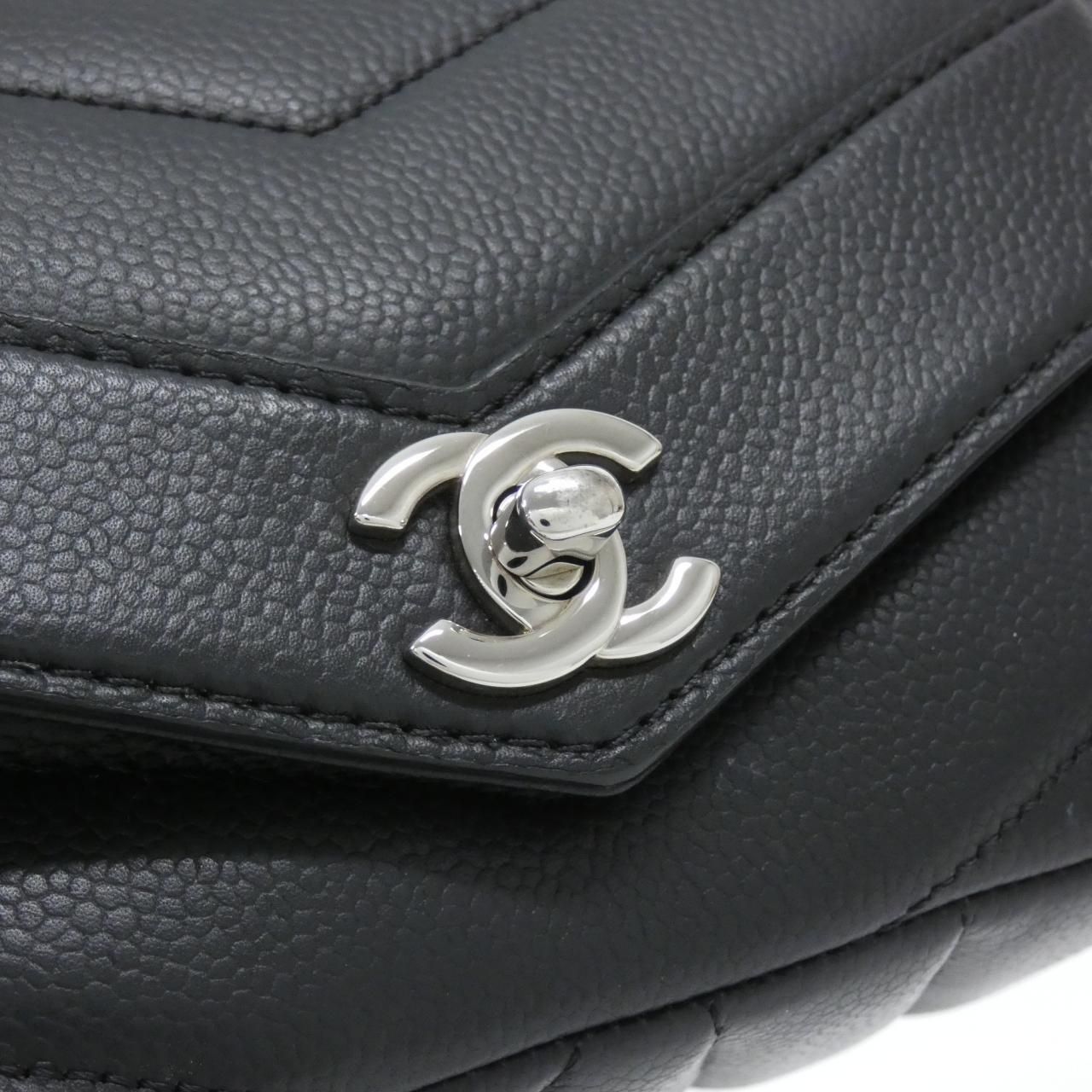 Chanel Shoulder Bag Black — view 5