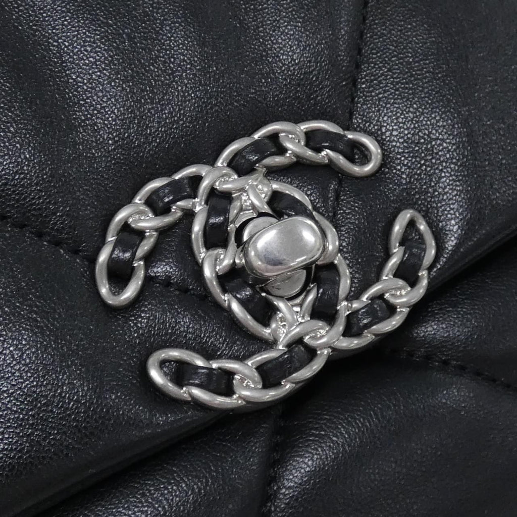Chanel 19 Line Shoulder Bag — view 4