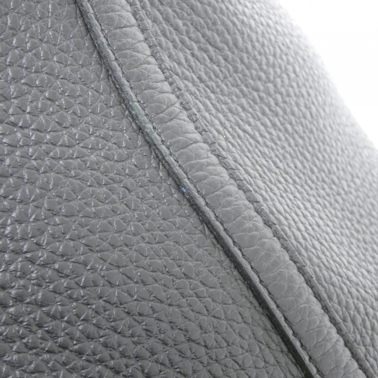 Hermes Picotin Lock MM Bag — view 3