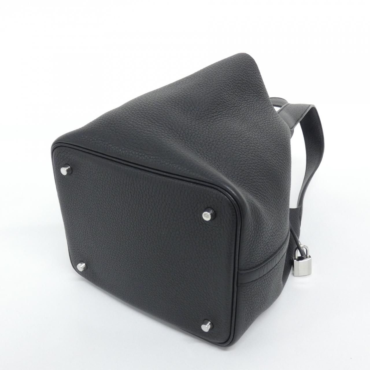 Hermes Picotin Lock MM Bag — view 2