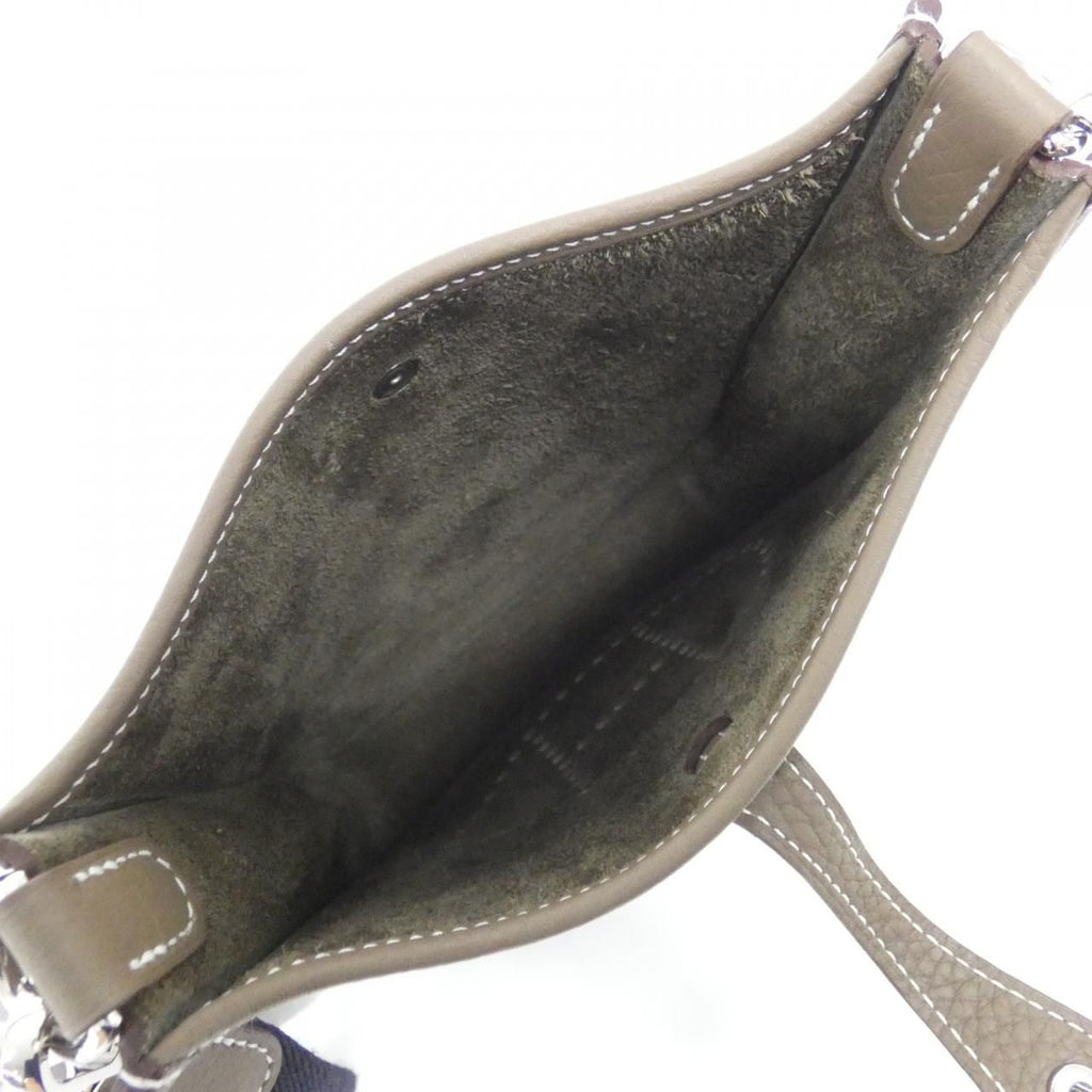 Hermes Evelyne Amazon 16 Shoulder Bag — view 5