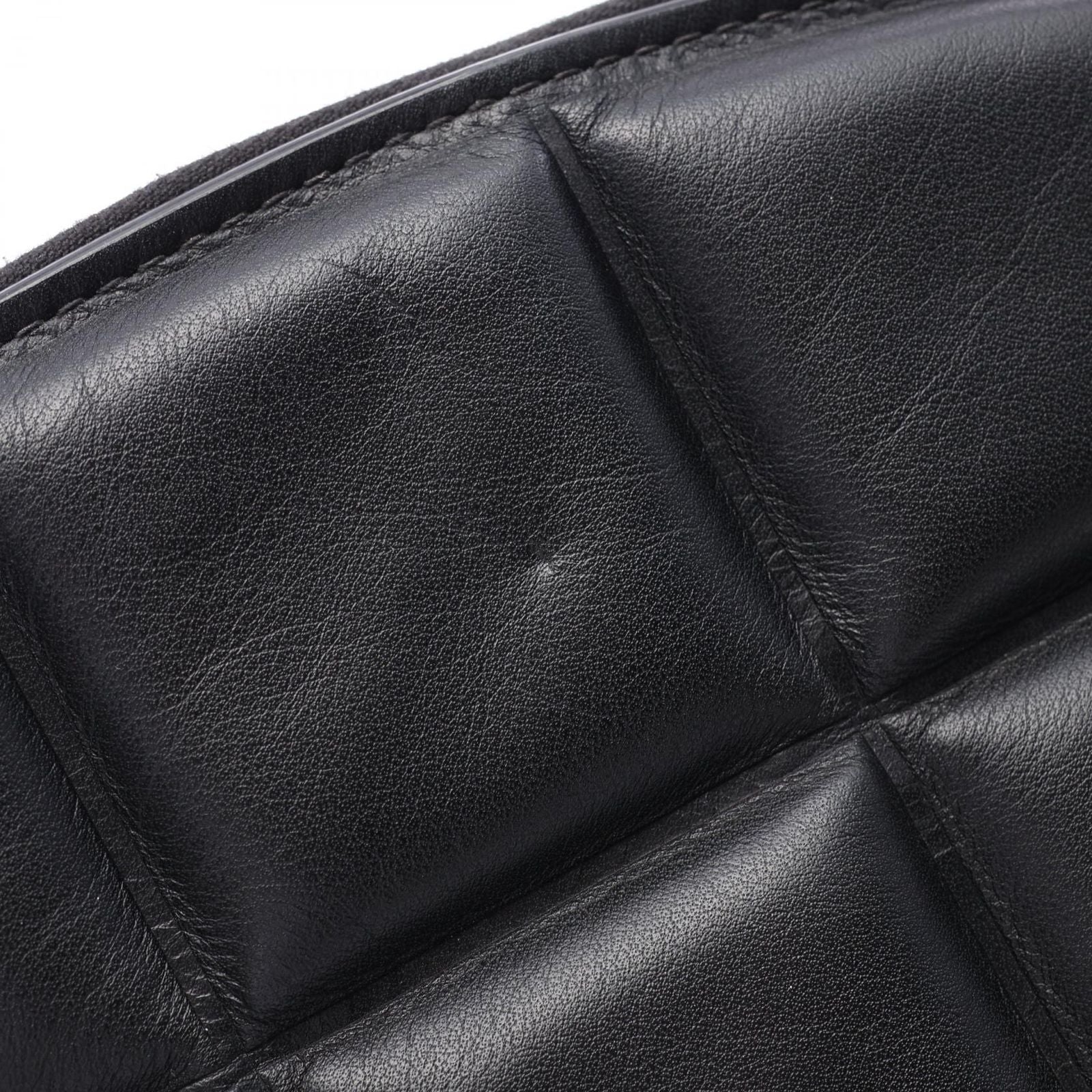 Bottega Veneta Handbag the Swoop Medium 2-Way Black Leather — view 7