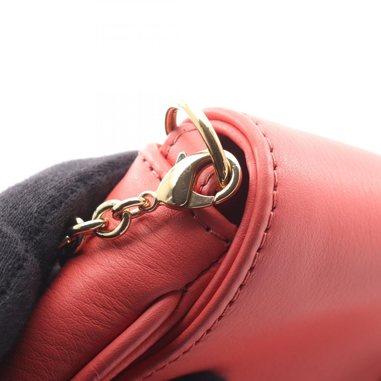 Fendi Shoulder Bag Coral Pink Leather Chain Pouch — view 8