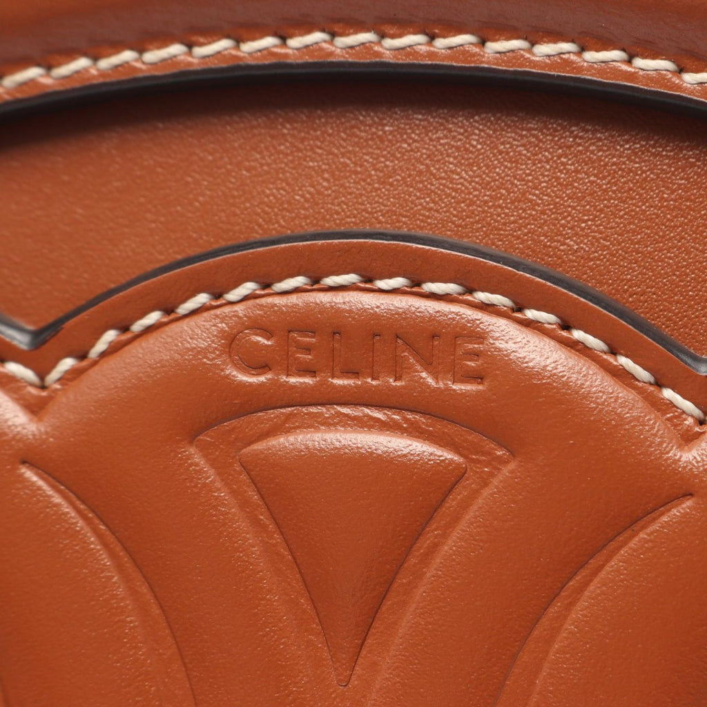 Celine Shoulder Bag Triomphe Oval Purse Cuile Tan Leather — view 4