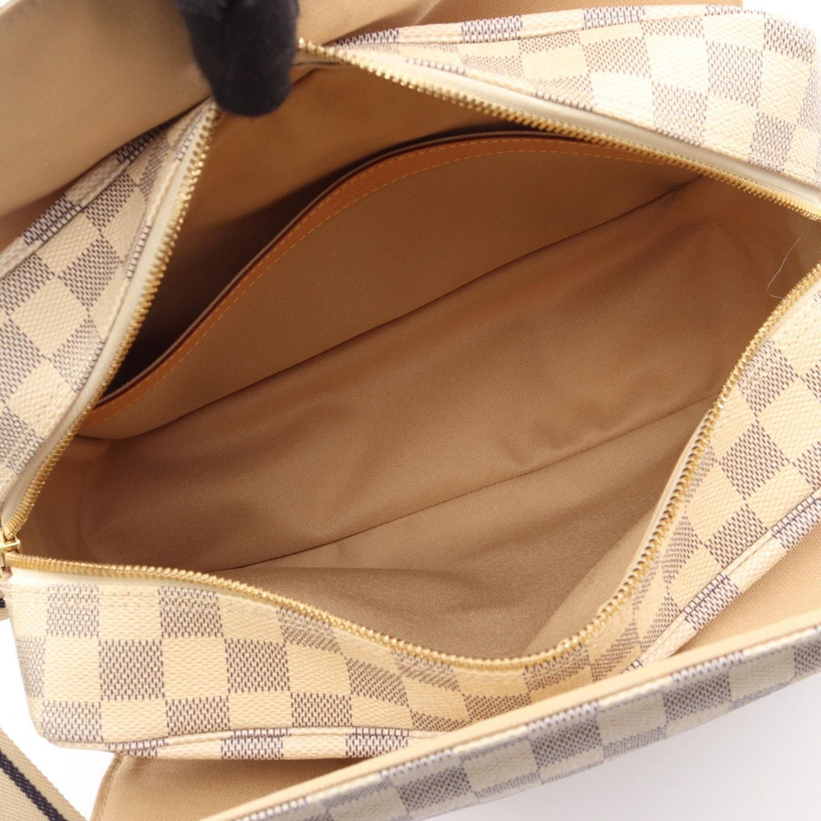 Louis Vuitton Shoulder Bag Naviglio Damier Azur Leather — view 3