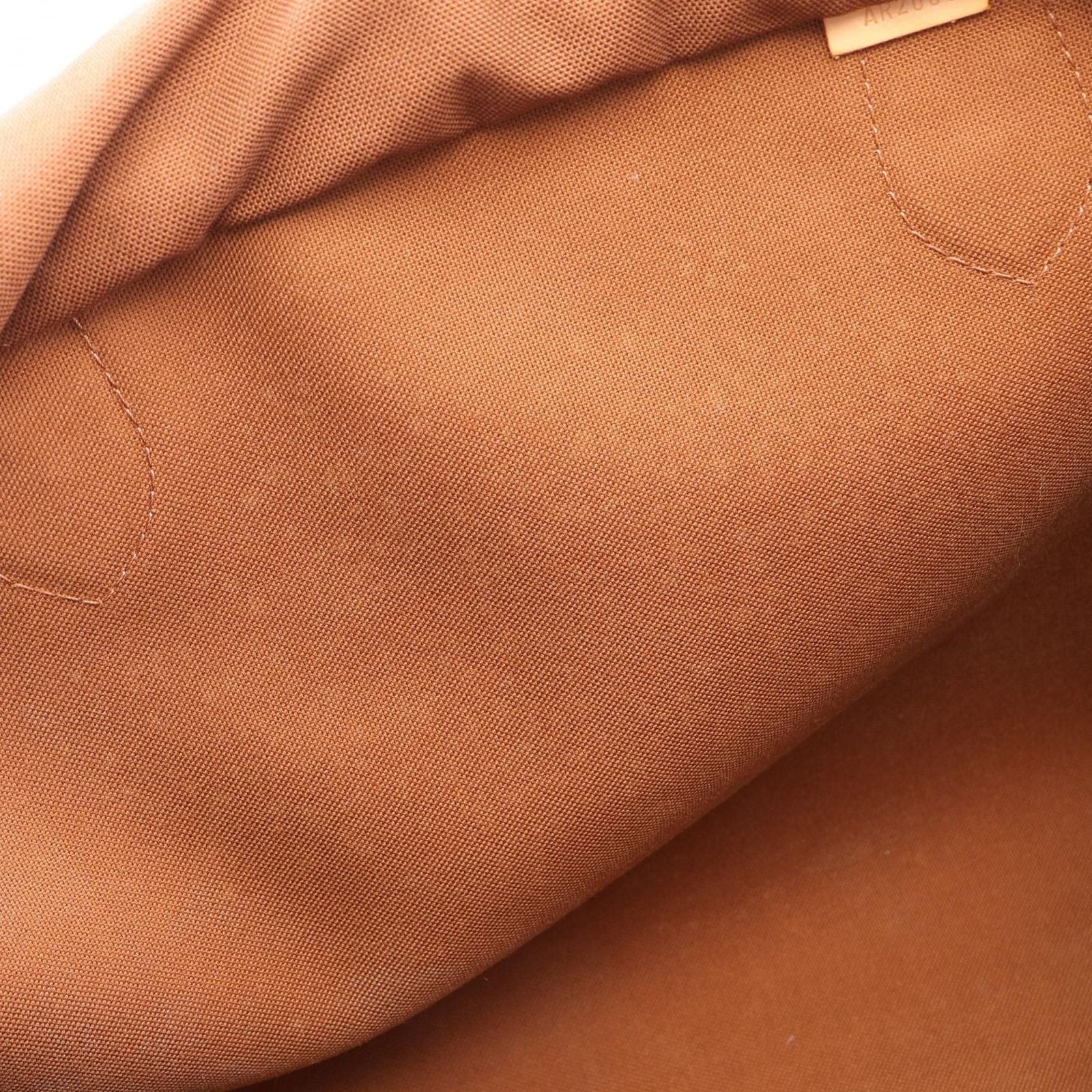 Louis Vuitton Shoulder Bag Montorgueil GM Monogram Leather — view 6