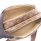 Louis Vuitton Shoulder Bag Reporter PM Monogram Leather — view 3