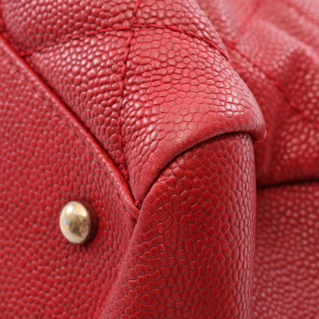Chanel Shoulder Bag Quilted Bow Red Caviar Leather — view 7