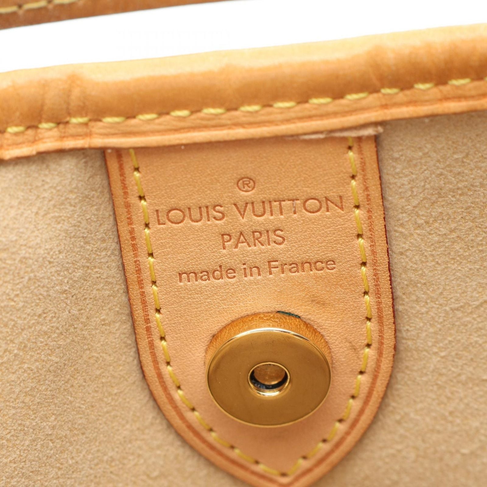 Louis Vuitton Shoulder Bag Galleria PM Leather — view 4