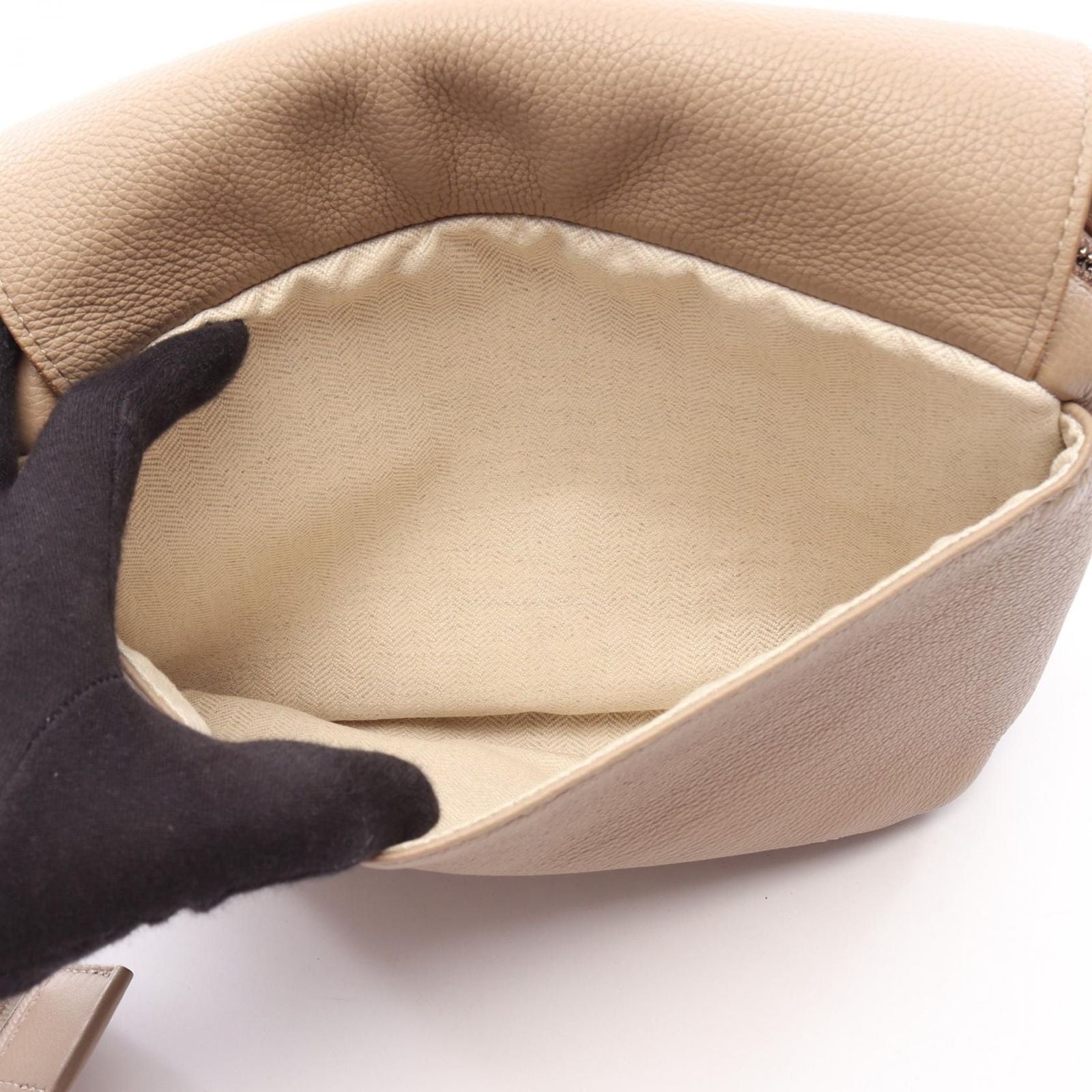 Loewe Shoulder Bag Military XS Beige Leather — view 5