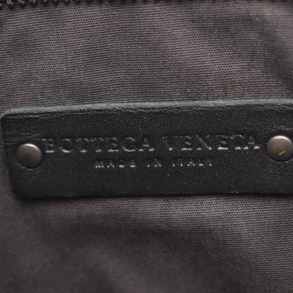 Bottega Veneta Shoulder Bag Intrecciato Black Leather — view 4