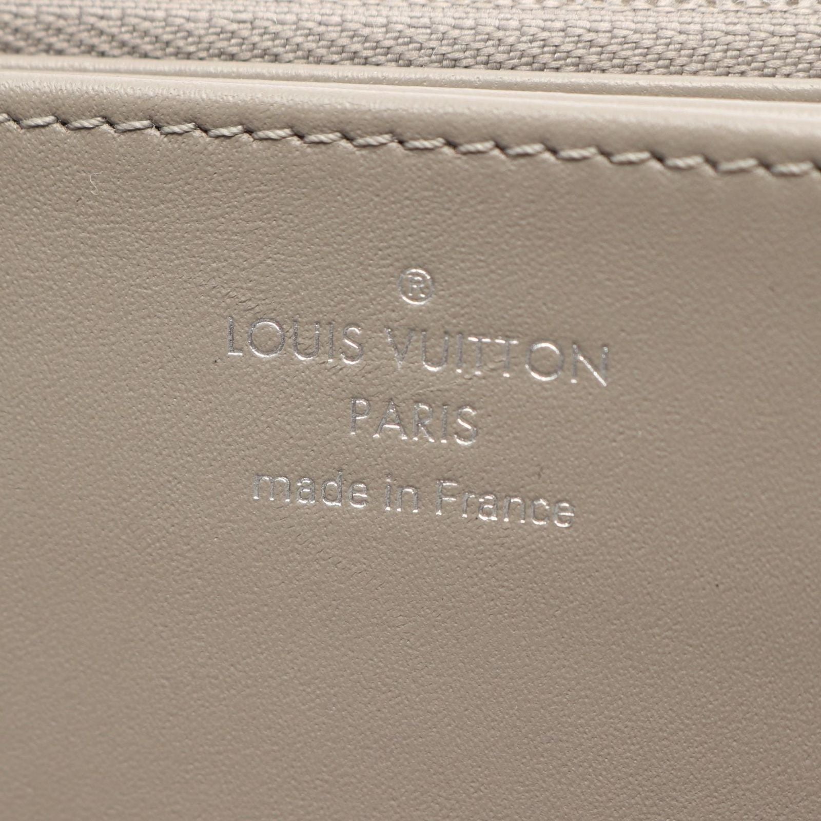 Louis Vuitton Round Wallet Zippy Metallic Gray Leather — view 4