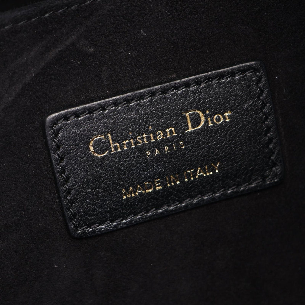 Dior Shoulder Bag Ami Cannage Black Leather Ami Medium — view 4