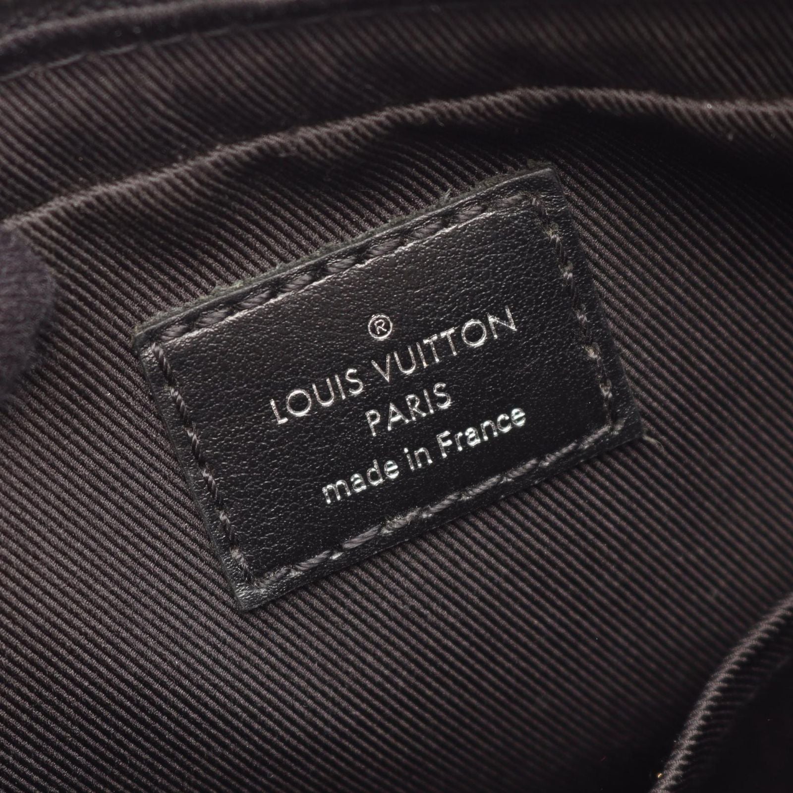 Louis Vuitton Shoulder Bag Trio Messenger Leather — view 4